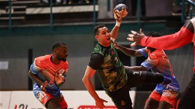 كرة اليد، الجيش الملكي يهزم بطل الكاميرون في البطولة الأفريقية