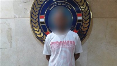 سقوط دجال بتهمة النصب على المواطنين بزعم العلاج الروحاني بالإسكندرية