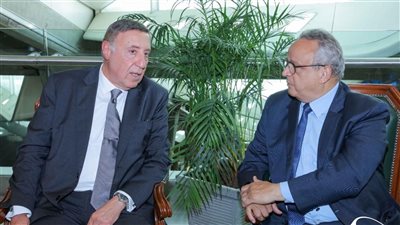 رئيس وأعضاء المحكمة الدستورية العليا في زيارة لمكتبة الإسكندرية