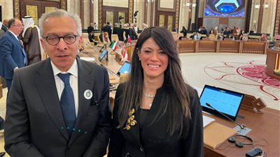 المشاط ووزير الاقتصاد اللبناني يبحثان ترتيبات الدورة الـ 10 للجنة العليا بين البلدين