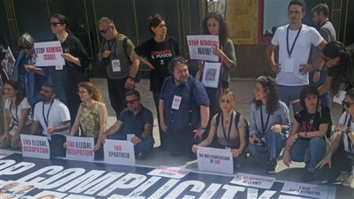 وفد إيطالي يتفقد معبر رفح البري ويطالب بإدخال المساعدات لغزة 