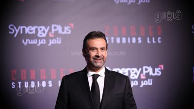  كريم عبد العزيز وياسمين صبري وإياد نصار يصلون العرض الخاص لفيلم المشروع x (فيديو وصور)