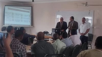 مدير الكمبيوتر التعليمي بالمعاهد الأزهرية يتابع فعاليات برنامج مكافحة الفساد بالإسكندرية