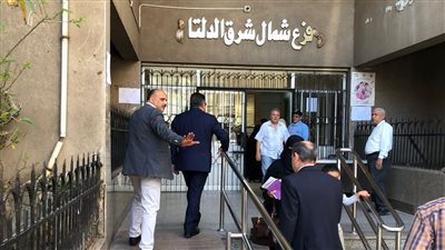 محافظ الدقهلية يتفقد سير العمل بعيادة التأمين الصحي بالعباسي (صور)