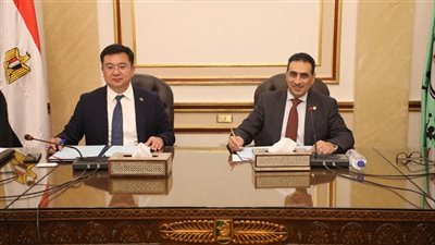 جامعة القاهرة توقع مذكرة تفاهم مع مركز التبادل الدولي للتعليم اللغوي بالصين