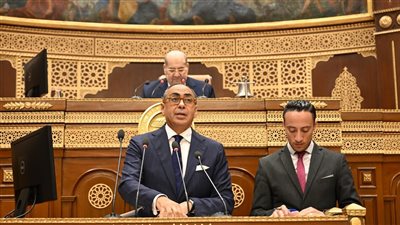 وكيل الشيوخ يرفع الجلسة العامة دون تحديد موعد عودة الانعقاد 