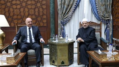 الطيب: لبنان يسكن قلب كل عربي وعون يدعو لإعادة افتتاح المعهد الأزهري ببيروت