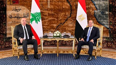 الرئيس اللبناني يغادر القاهرة عقب لقاء السيسي والطيب وتواضروس