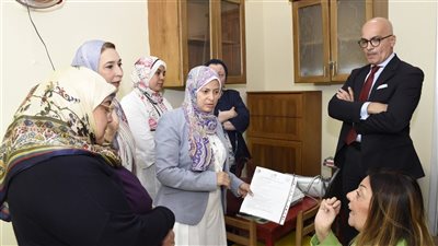 رئيس جامعة عين شمس يفتتح وحدة متابعة تطور الأطفال حديثي الولادة والمبتسرين