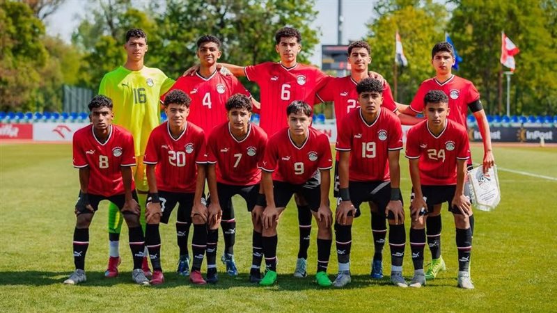 عودة بعثة منتخب 16