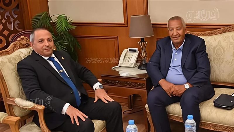 رئيس النادي المصري
