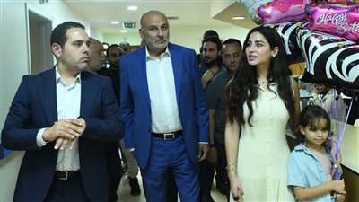 جمال سليمان يزور مستشفى الناس ويشيد بخدماته