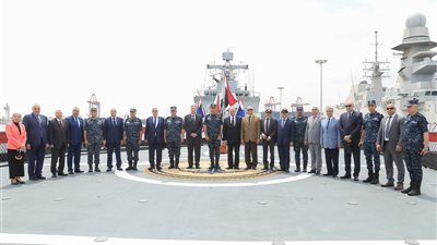 القوات البحرية تستقبل وفدًا من أعضاء المحكمة الدستورية العليا