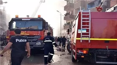 إخماد حريق نشب داخل ورشة موتوسيكلات في فيصل