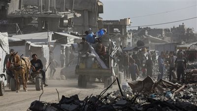 خلال ساعتين، 45 شهيدا بقصف إسرائيلي لمدرسة تؤوي نازحين ومحطة وقود في غزة