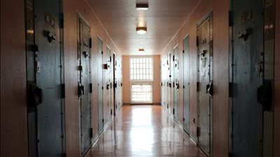 فرنسا تعتزم إنشاء سجن شديد الحراسة قرب «جزيرة الشيطان» 