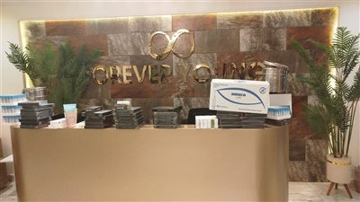 الصحة تغلق عيادة للتجميل وتركيب الشعر الصناعي بالعجوزة للعمل بدون ترخيص