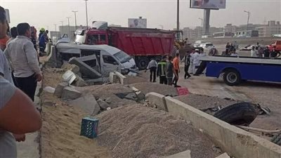 إصابة 17 شخصا في تصادم أتوبيس شركة وسيارة بالإسكندرية