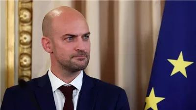 وزير خارجية فرنسا: ندعم مراجعة اتفاقية الشراكة بين الاتحاد الأوروبي وإسرائيل