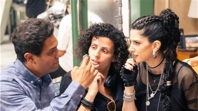 لقطات من كواليس أحدث أفلام آسر ياسين وأسماء جلال “إن غاب القط”