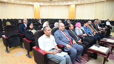 جامعة الفيوم توافق على تسجيل 68 رسالة جديدة لنيل درجتي الماجستير والدكتوراه 