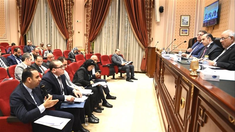 اجتماع لجنة الإسكان