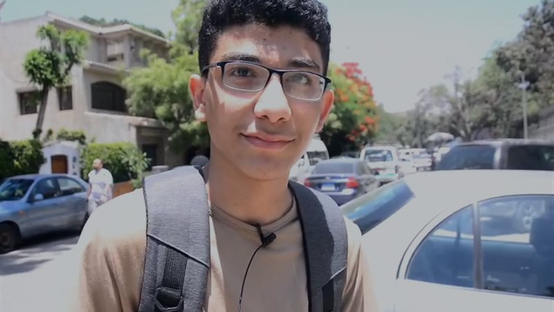 طلاب الشهادة الإعدادية