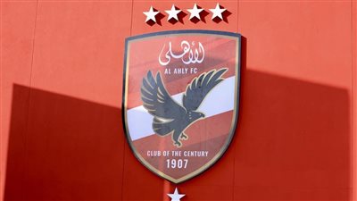 كيف يتحرك الأهلي لتدعيم صفوفه في الميركاتو المقبل.. نجم الزمالك السابق على رأس المرشحين لتدعيم هجوم الأحمر.. وهذا الثنائي الأقرب لتعزيز الدفاع 