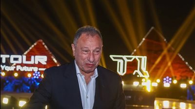 فخر للملايين، رئيس كاف يؤكد دعمه للأهلي قبل كأس العالم للأندية