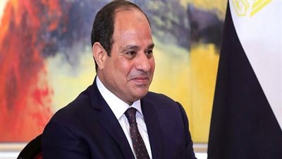 السيسي يشاهد فيلما تسجيليا عن تحقيق التنمية الزراعية واستراتيجية التصنيع الزراعي