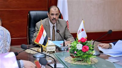 محافظ سوهاج يعتمد نتيجة الشهادة الإعدادية بنسبة نجاح 64.39%