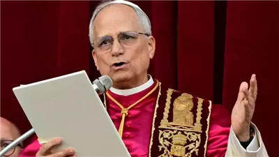 بابا الفاتيكان يناشد بإدخال المساعدات الإنسانية إلى قطاع غزة