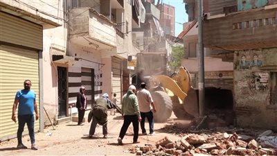 انهيار جزئي لعقار مكون من 4 طوابق في شبرا مصر