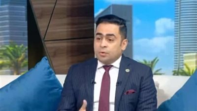 خبير اقتصادي: 70% من إيرادات مصر السنوية تذهب لسداد فوائد الديون