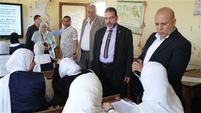 طلاب الصف الثاني الإعدادي بالدقهلية يؤدون اليوم امتحان مادة الدراسات الاجتماعية