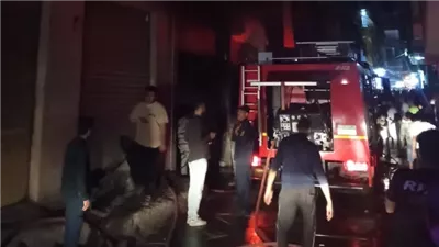 حريق هائل في عقار مكون من 4 طوابق بالقومية العربية بإمبابة (صور)