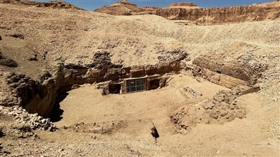 اكتشافات أثرية جديدة في العساسيف بالأقصر 