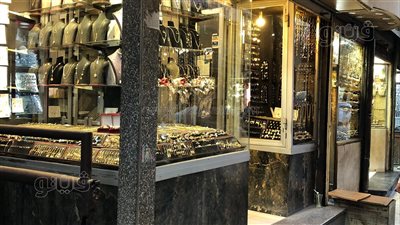 من سوق الصاغة، نقيب الجواهرجية يكشف توقعات أسعار الذهب الفترة المقبلة (فيديو وصور)