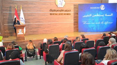  وزيرة التضامن: المرأة العربية أول من يصمد وآخر من ينهار