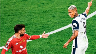 تعادل مثير بين مانشستر يونايتد وتوتنهام في الدوري الإنجليزي 