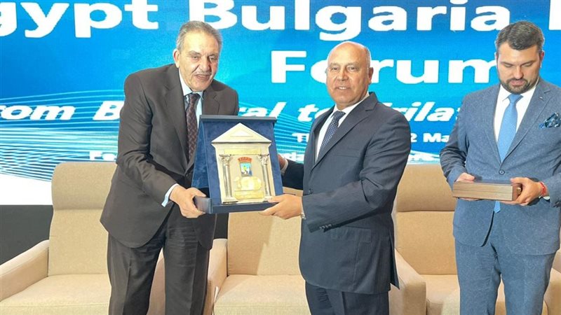  فعاليات منتدى الأعمال