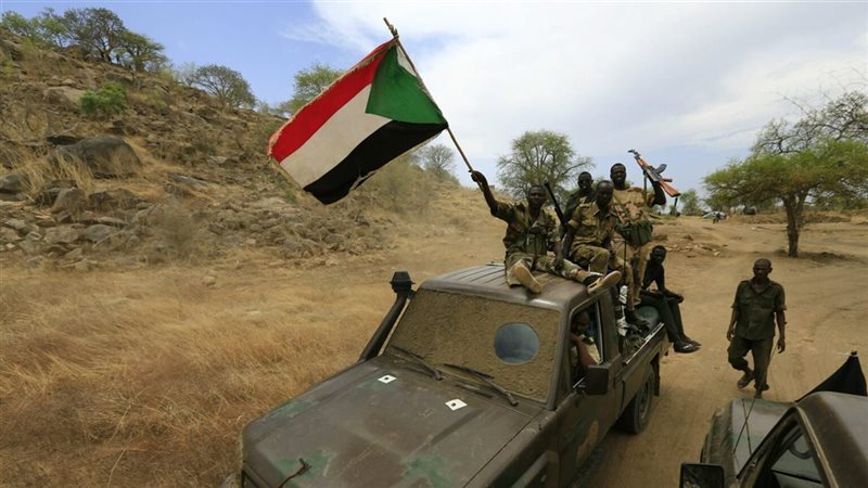 الجيش السودانى، فيتو