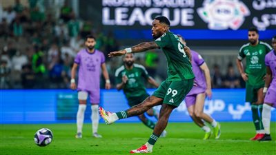 رقم مميز لإيفان توني مع أهلي جدة 