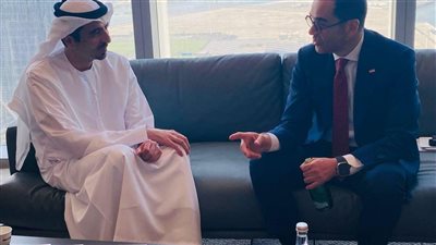 وزير الاستثمار يبحث تطورات مشروع رأس الحكمة