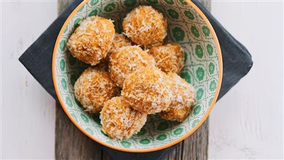 خفيفة وشهية، 5 أنواع من الحلويات الصحية والسريعة