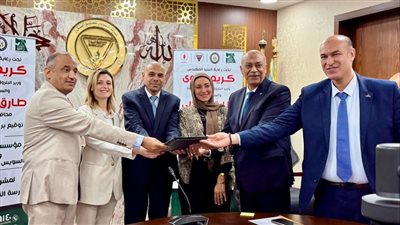 البترول توقع بروتوكولا لتطوير مدرسة النور للمكفوفين بالسويس