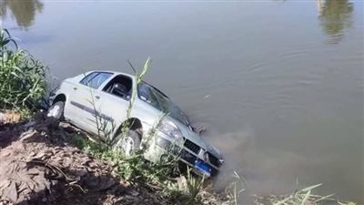 مصرع سبعيني وزوجته في انقلاب سيارة بالرياح التوفيقي بالمنصورة 