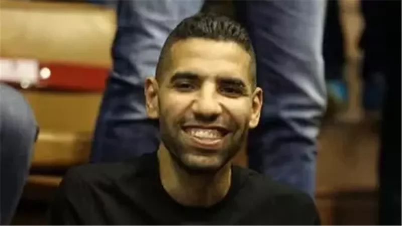 مؤمن زكريا، فيتو