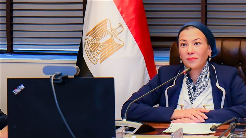  الدكتورة ياسمين