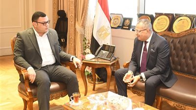 وزير الإسكان ومحافظ جنوب سيناء يتابعان المشروعات المشتركة بالمحافظة